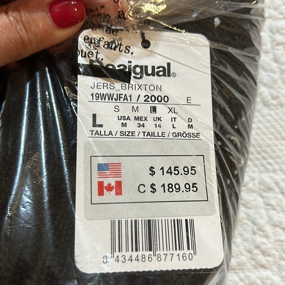 Desigual Brixton sweater with pocket. NWT Medium. - Picture 3 of 5